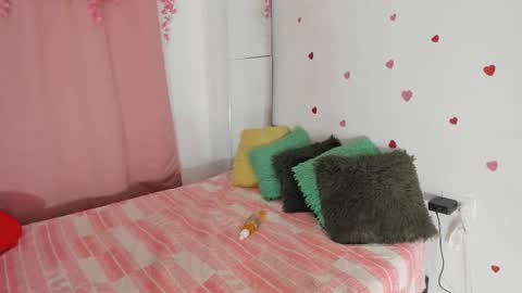 Chloe new account online show from 5, 1, 2026