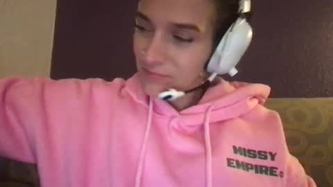 Tara Jane online show from 29, 11, 2025