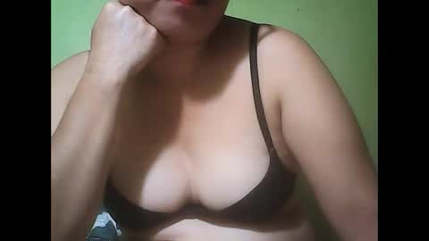 muffy_bunny online show from 18, 9, 2025