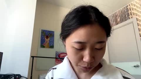 Mia online show from 12, 2, 2026