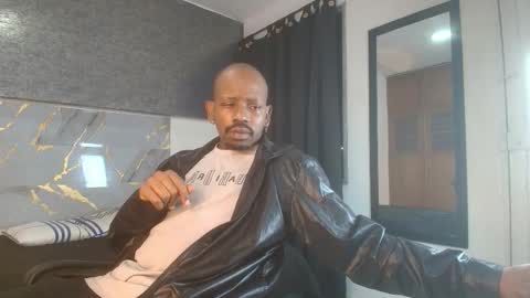 Muller Asher online show from 19, 11, 2025