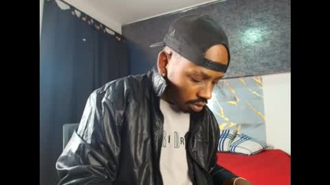 Muller Asher online show from 23, 11, 2025