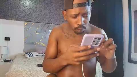 Muller Asher online show from 25, 11, 2025