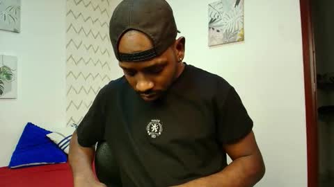 Muller Asher online show from 30, 11, 2025