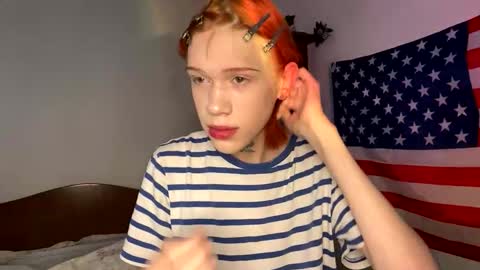 Snapshot of mun_poli chatting on 18, 9, 2025 Polik online show from 18, 9, 2025
