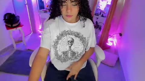 Snapshot of murat_taurus chatting on 2, 10, 2025 Murat online show from 2, 10, 2025