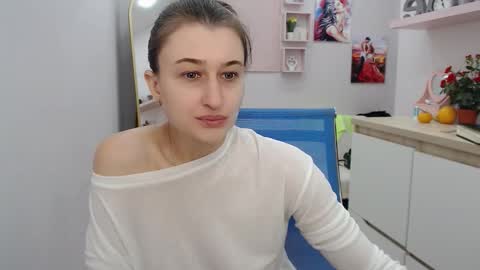 Snapshot of muriel_elvin chatting on 5, 12, 2025 muriel_elvin online show from 5, 12, 2025