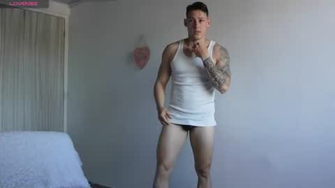 Snapshot of muscle_king_cum chatting on 20, 6, 2026 muscle_king_cum online show from 20, 6, 2026