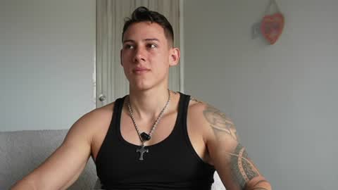 Snapshot of muscle_king_cum chatting on 6, 7, 2026 muscle_king_cum online show from 6, 7, 2026