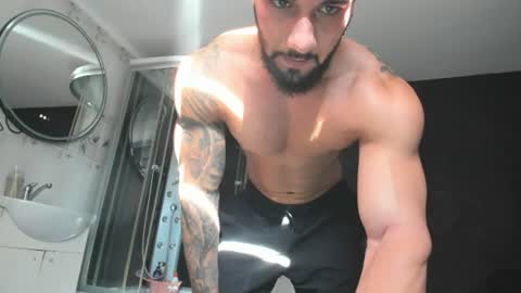 Snapshot of muscle_myers chatting on 10, 8, 2026 Mr Myers online show from 10, 8, 2026
