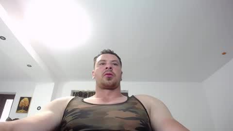 Snapshot of muscleaj69 chatting on 25, 5, 2026 AJ online show from 25, 5, 2026