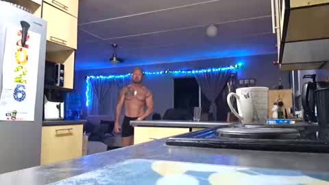 muscledaddy69s online show from 22, 12, 2025