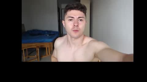 Snapshot of muscledoctor24 chatting on 14, 9, 2025 Everet online show from 14, 9, 2025