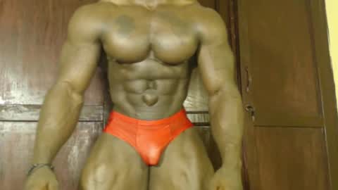 Snapshot of musclegodsammy23 chatting on 18, 10, 2025 musclegod23 online show from 18, 10, 2025