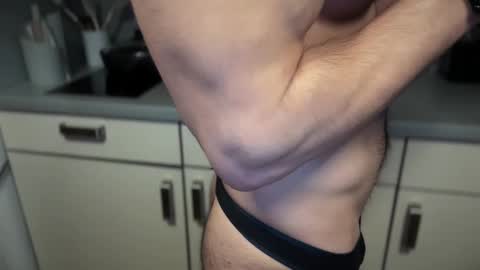 musclehair3 online show from 1, 2, 2025