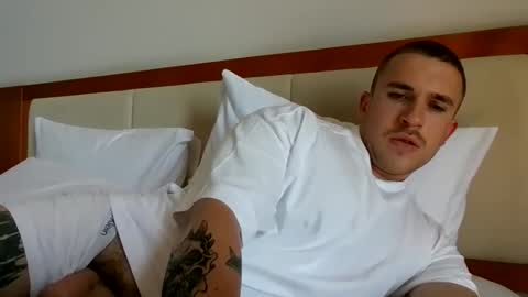 Snapshot of muscleshow00 chatting on 21, 2, 2026 muscleshow00 online show from 21, 2, 2026