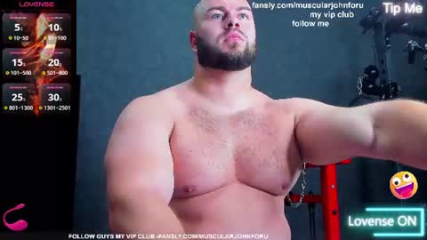 Snapshot of muscularjohnforu chatting on 18, 7, 2026 click icon for peach online show from 18, 7, 2026
