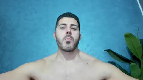 muscularmaster onlyfans online show from 12, 12, 2024