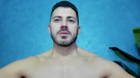 muscularmaster onlyfans online show from 30, 12, 2024