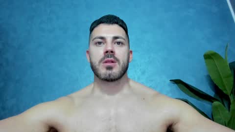muscularmaster onlyfans online show from 19, 1, 2025