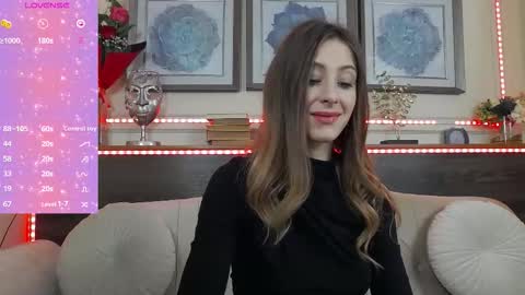 Luna  online show from 17, 11, 2025