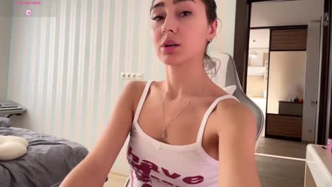 Snapshot of museleks chatting on 19, 12, 2024 Aleksa online show from 19, 12, 2024