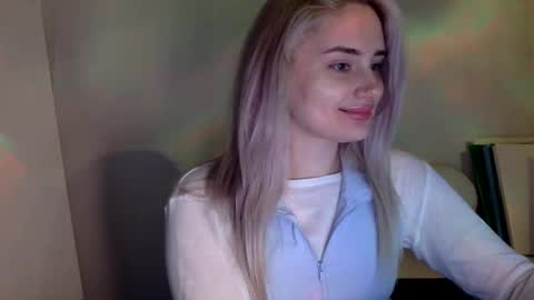 Snapshot of musescorner chatting on 23, 4, 2026 musescorner online show from 23, 4, 2026