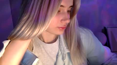 Snapshot of musescorner chatting on 7, 5, 2026 musescorner online show from 7, 5, 2026