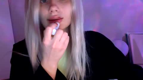 Snapshot of musescorner chatting on 24, 5, 2026 musescorner online show from 24, 5, 2026
