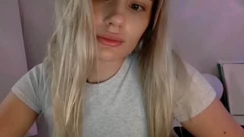 Snapshot of musescorner chatting on 7, 6, 2026 musescorner online show from 7, 6, 2026
