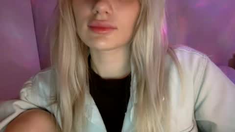 Snapshot of musescorner chatting on 14, 6, 2026 musescorner online show from 14, 6, 2026