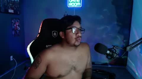 mushrooncat online show from 3, 10, 2025