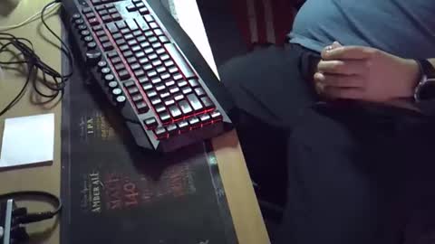 Snapshot of muso44 chatting on 17, 9, 2025 Muso online show from 17, 9, 2025