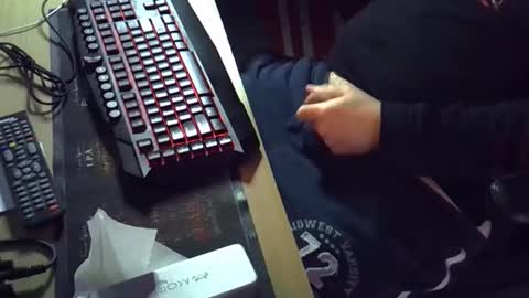 Snapshot of muso44 chatting on 20, 9, 2025 Muso online show from 20, 9, 2025