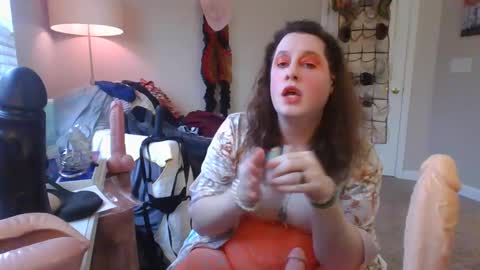 Snapshot of mxsissycharlotte chatting on 11, 12, 2024 Mx Charlotte online show from 11, 12, 2024