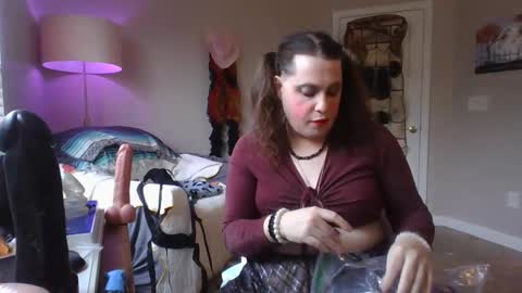 Snapshot of mxsissycharlotte chatting on 20, 12, 2024 Mx Charlotte online show from 20, 12, 2024