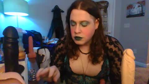 Snapshot of mxsissycharlotte chatting on 6, 3, 2025 Mx Charlotte online show from 6, 3, 2025