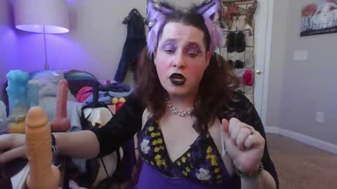 Snapshot of mxsissycharlotte chatting on 11, 3, 2025 Mx Charlotte online show from 11, 3, 2025