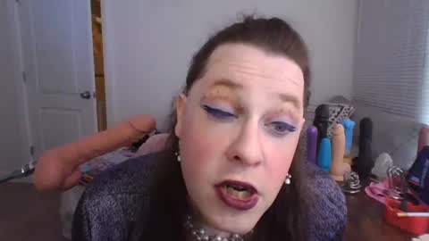 Snapshot of mxsissycharlotte chatting on 8, 10, 2025 Mx Charlotte online show from 8, 10, 2025