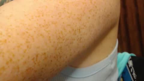     sara      i know you love me xoxox     online show from 13, 1, 2026