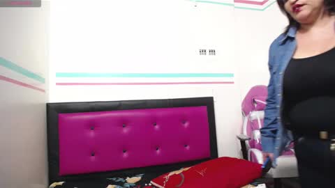  MYA ROUSE  online show from 14, 1, 2026