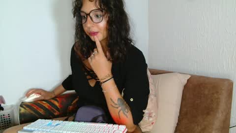 myamillor online show from 13, 4, 2026