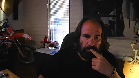 myblueshoe online show from 3, 11, 2025