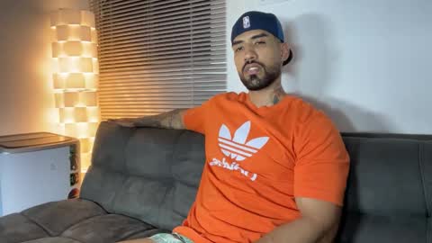 Myke esthetic online show from 17, 2, 2026