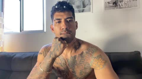 Myke esthetic online show from 4, 4, 2026