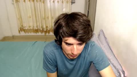 Snapshot of myke_xxx chatting on 13, 11, 2025 mike online show from 13, 11, 2025