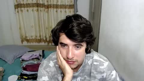 Snapshot of myke_xxx chatting on 17, 11, 2025 mike online show from 17, 11, 2025