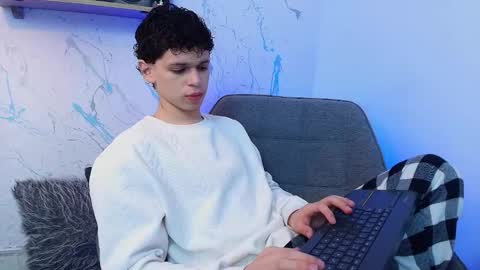 Mykel   online show from 4, 12, 2025