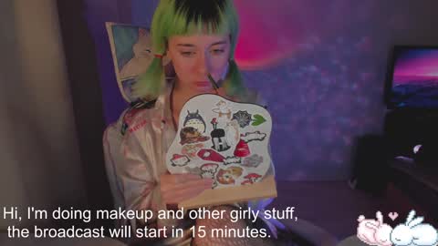 MylaFlores online show from 8, 1, 2025