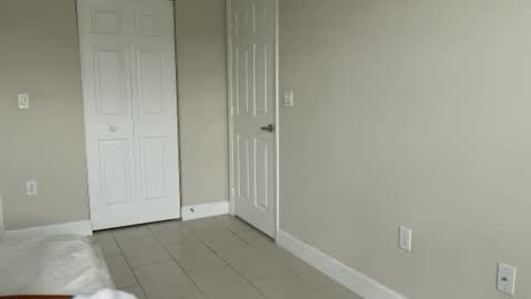 Snapshot of myles_isperfect chatting on 17, 1, 2025 Myles Spears online show from 17, 1, 2025